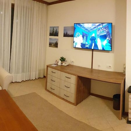 Free Spa В Св. Иван Рилски - Сладък Дом Сред Лукс 班斯科 外观 照片